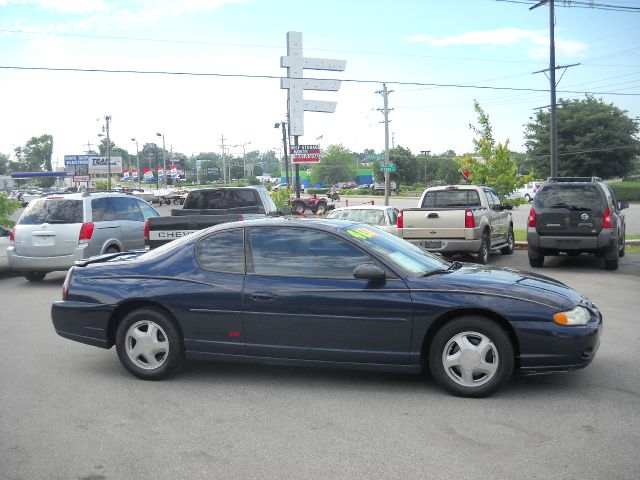 Chevrolet Monte Carlo 2000 photo 1