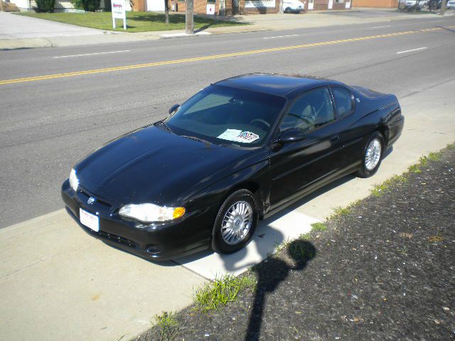 Chevrolet Monte Carlo 2000 photo 1