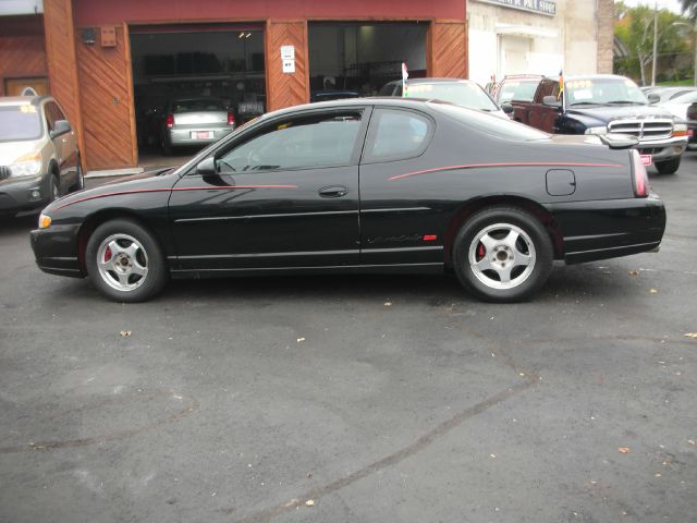 Chevrolet Monte Carlo 2000 photo 1