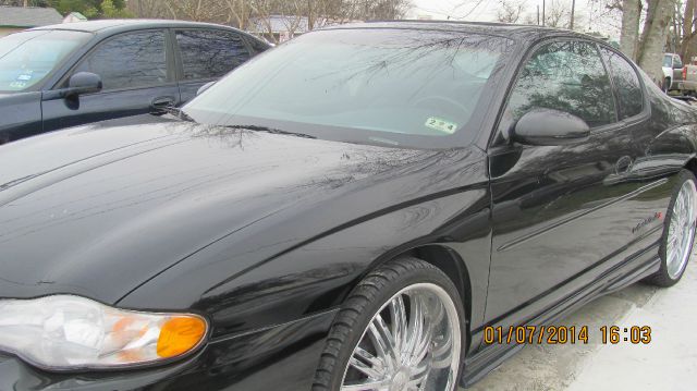 Chevrolet Monte Carlo 2000 photo 3