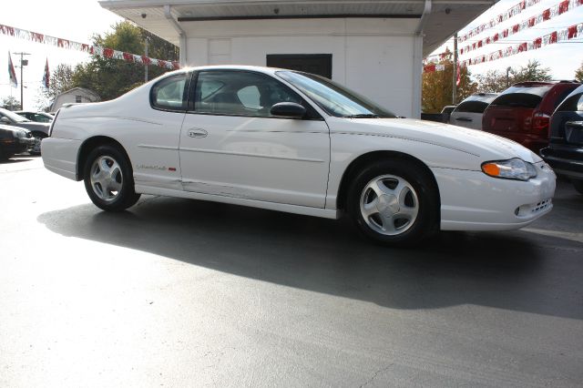 Chevrolet Monte Carlo 2001 photo 4