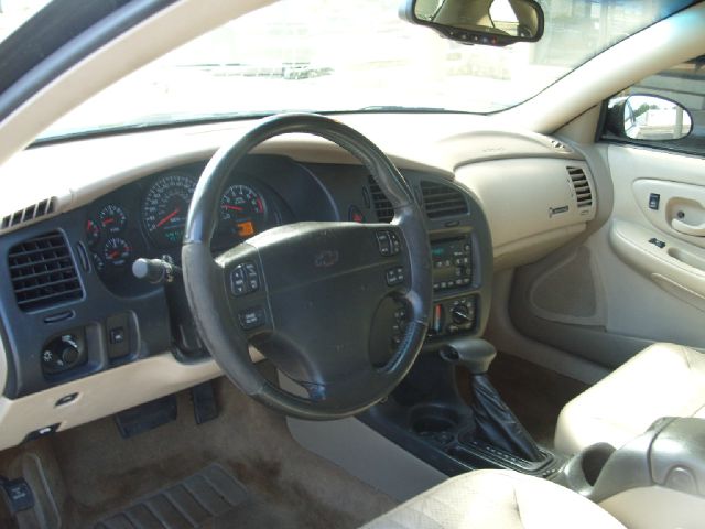 Chevrolet Monte Carlo 2001 photo 8