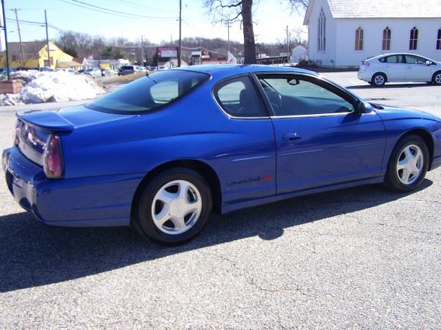 Chevrolet Monte Carlo 2001 photo 1