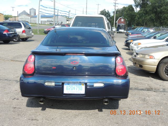 Chevrolet Monte Carlo 2002 photo 2