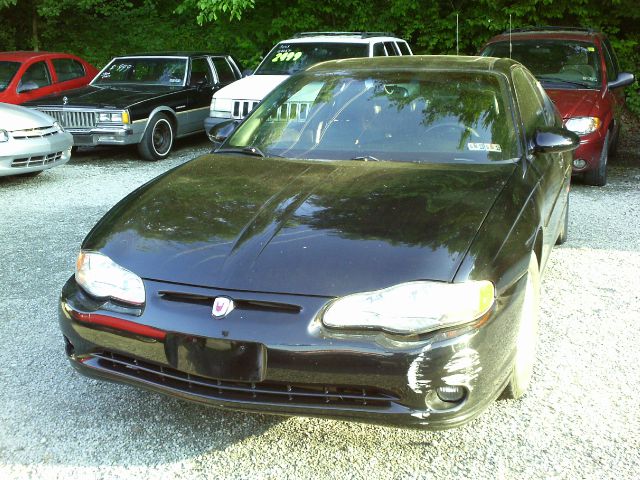 Chevrolet Monte Carlo 2002 photo 2