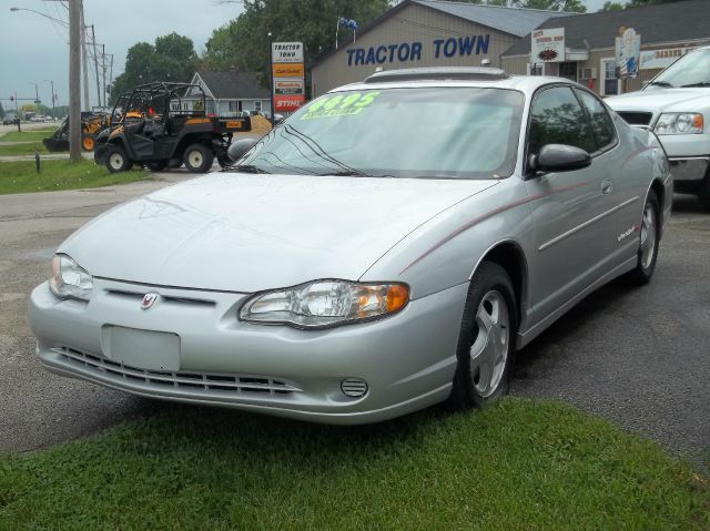 Chevrolet Monte Carlo 2002 photo 2