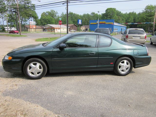 Chevrolet Monte Carlo 2002 photo 1