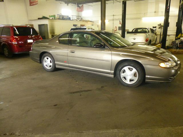 Chevrolet Monte Carlo 2002 photo 16