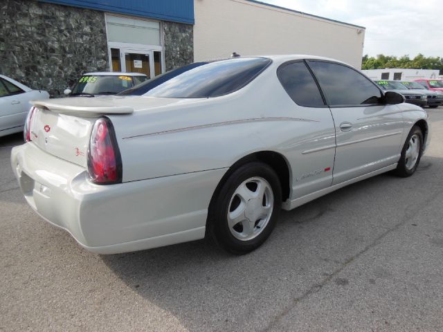 Chevrolet Monte Carlo 2003 photo 1