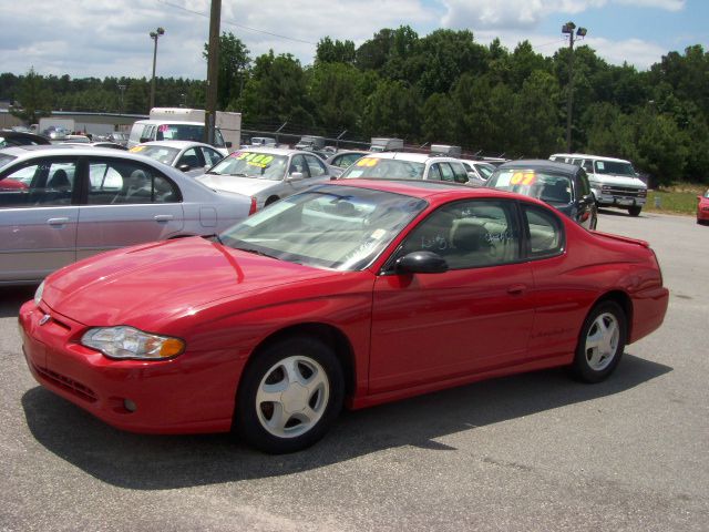 Chevrolet Monte Carlo 2003 photo 1