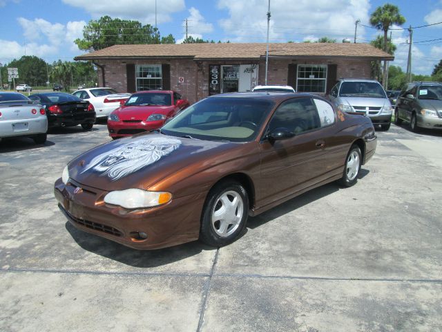 Chevrolet Monte Carlo 2003 photo 2