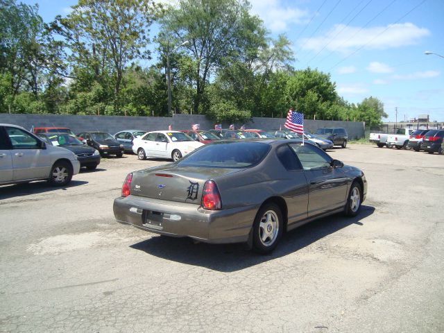 Chevrolet Monte Carlo 2003 photo 4