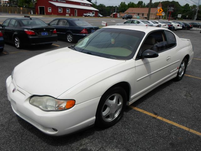 Chevrolet Monte Carlo 2003 photo 4