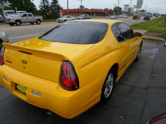 Chevrolet Monte Carlo 2003 photo 10