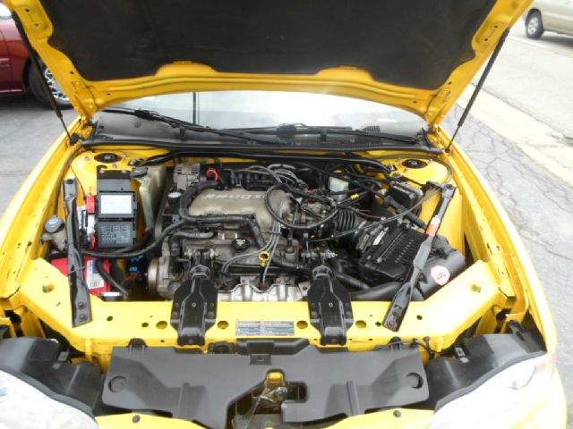 Chevrolet Monte Carlo 2003 photo 15