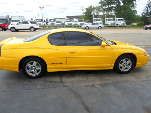 Chevrolet Monte Carlo 2003 photo 4