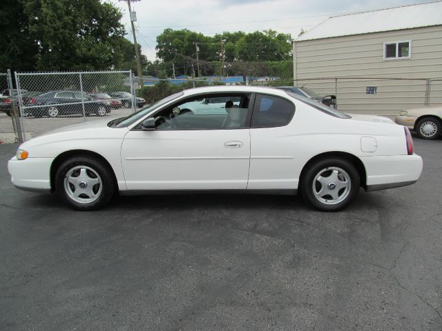 Chevrolet Monte Carlo 2003 photo 1