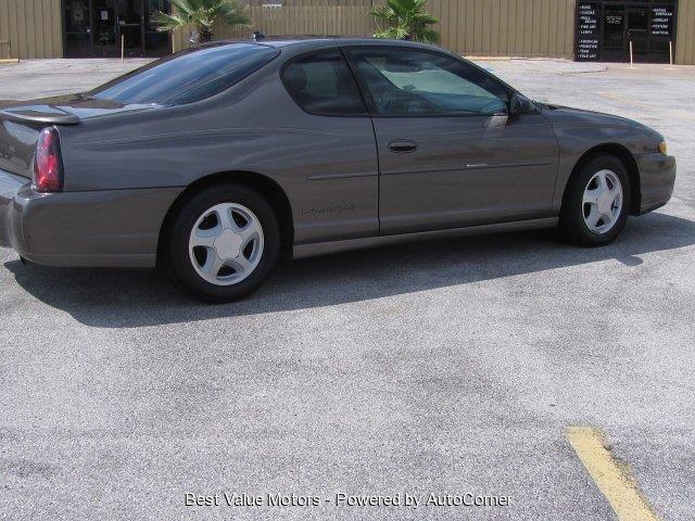 Chevrolet Monte Carlo 2003 photo 2