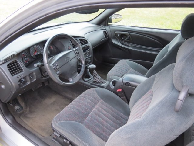 Chevrolet Monte Carlo 2003 photo 3