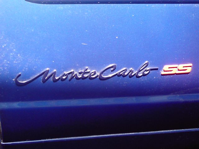 Chevrolet Monte Carlo 2003 photo 4