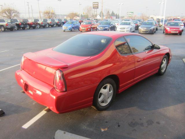 Chevrolet Monte Carlo 2003 photo 2