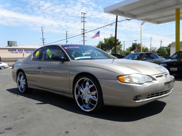 Chevrolet Monte Carlo 2003 photo 3