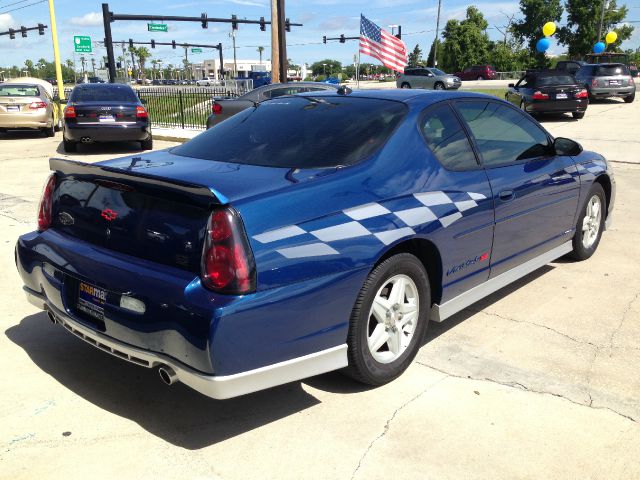 Chevrolet Monte Carlo 2003 photo 13