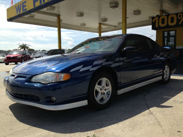 Chevrolet Monte Carlo 2003 photo 17