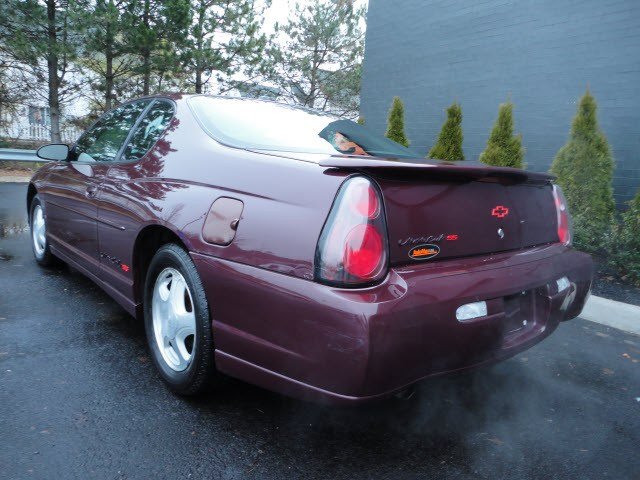 Chevrolet Monte Carlo 2003 photo 2