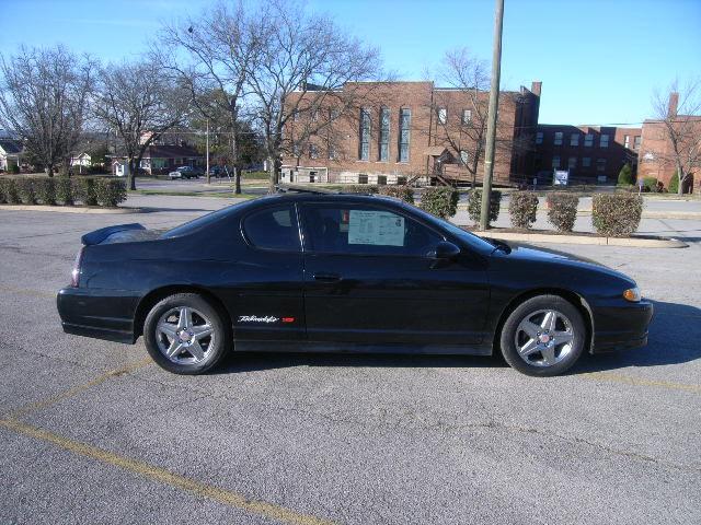 Chevrolet Monte Carlo 2004 photo 3