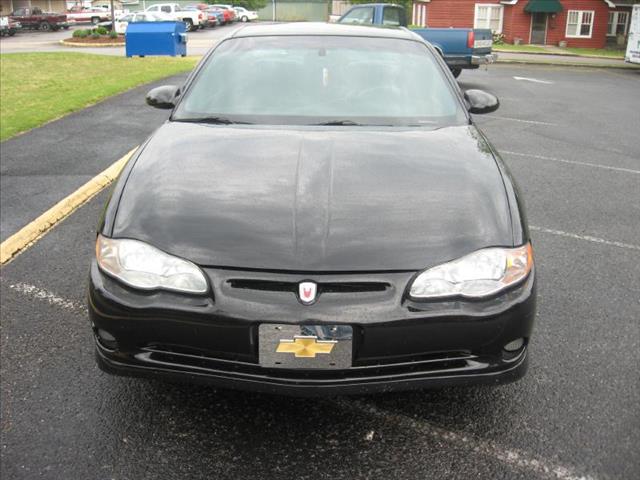 Chevrolet Monte Carlo 2004 photo 2