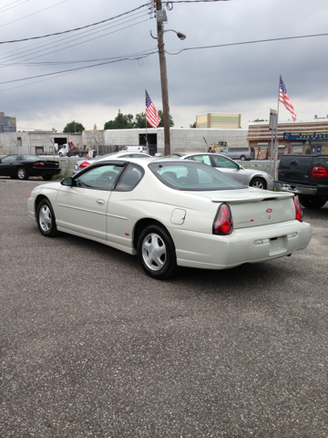 Chevrolet Monte Carlo 2004 photo 1