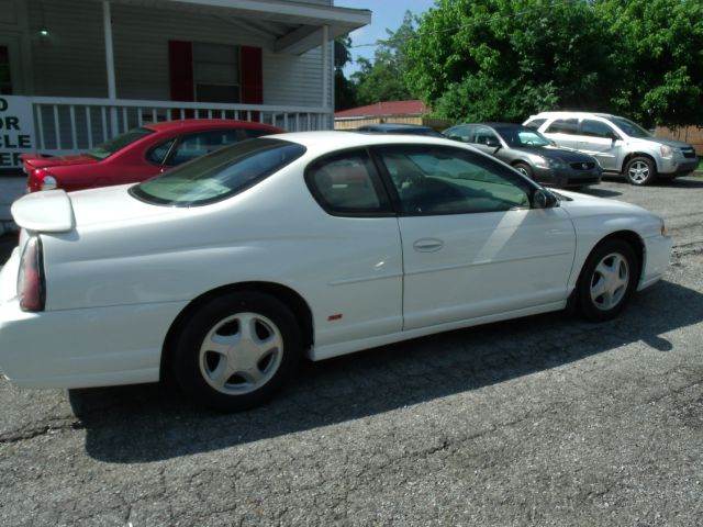 Chevrolet Monte Carlo 2004 photo 2