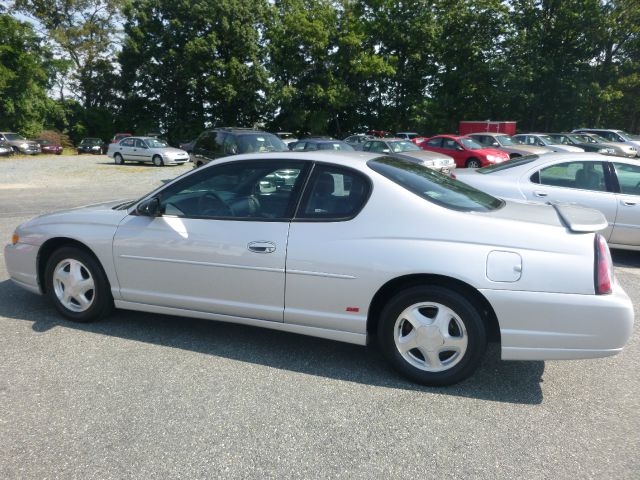 Chevrolet Monte Carlo 4dr Sdn Auto (natl) Hatchback Coupe