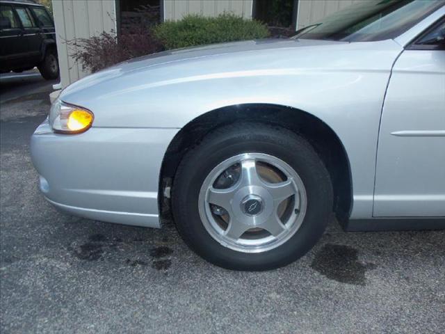 Chevrolet Monte Carlo 2004 photo 3