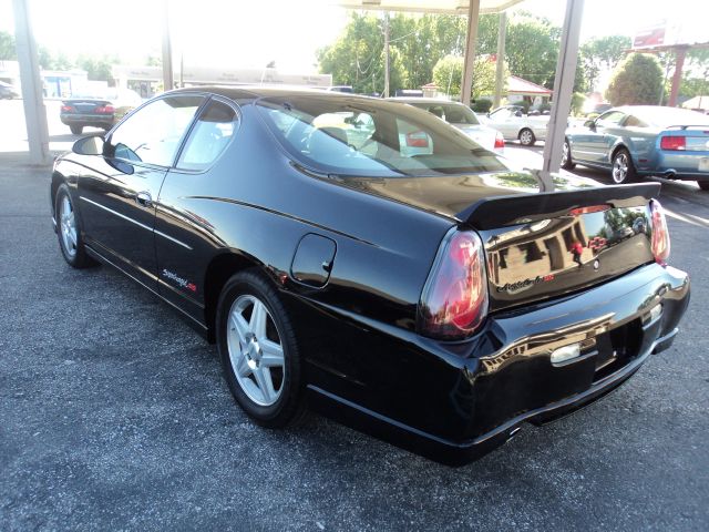 Chevrolet Monte Carlo 2004 photo 25