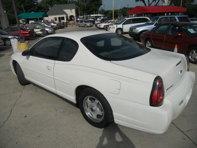 Chevrolet Monte Carlo 2004 photo 4