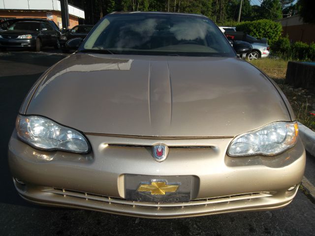 Chevrolet Monte Carlo 2004 photo 2