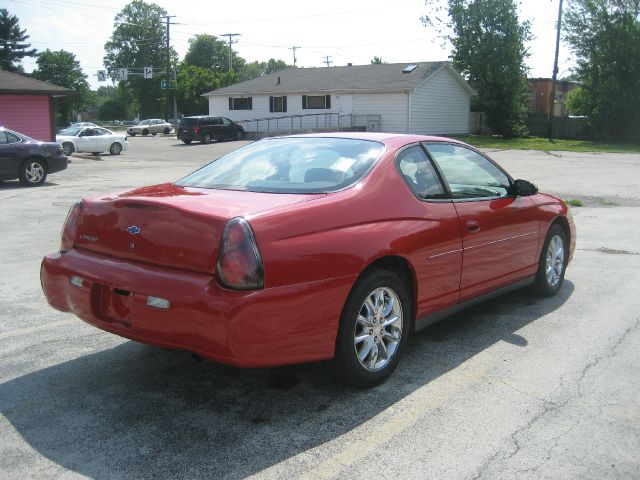 Chevrolet Monte Carlo 2004 photo 2