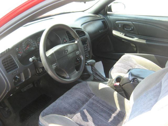 Chevrolet Monte Carlo 2004 photo 4