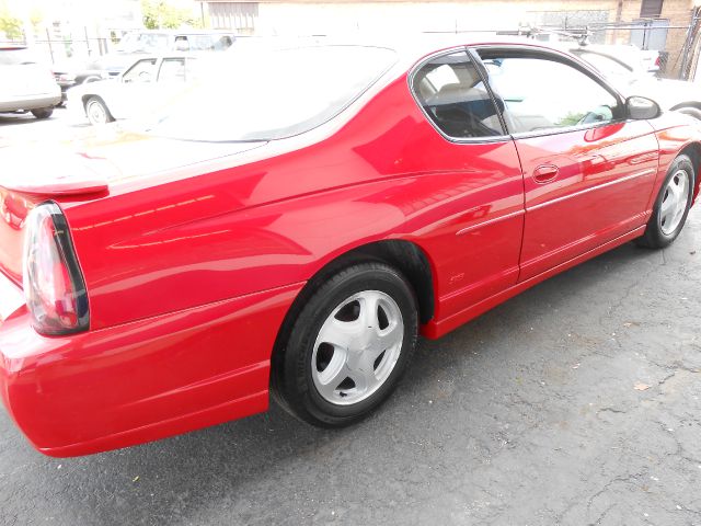 Chevrolet Monte Carlo 2004 photo 2