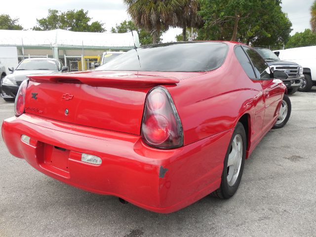 Chevrolet Monte Carlo 2004 photo 2