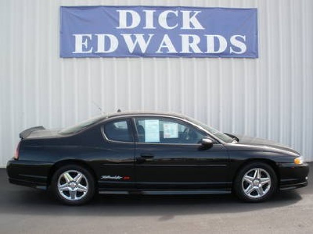 Chevrolet Monte Carlo GXE 4dr Sedan Unspecified