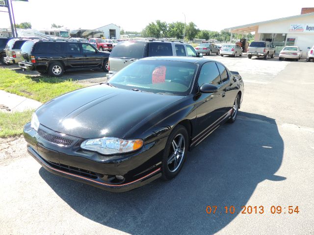 Chevrolet Monte Carlo 2005 photo 2