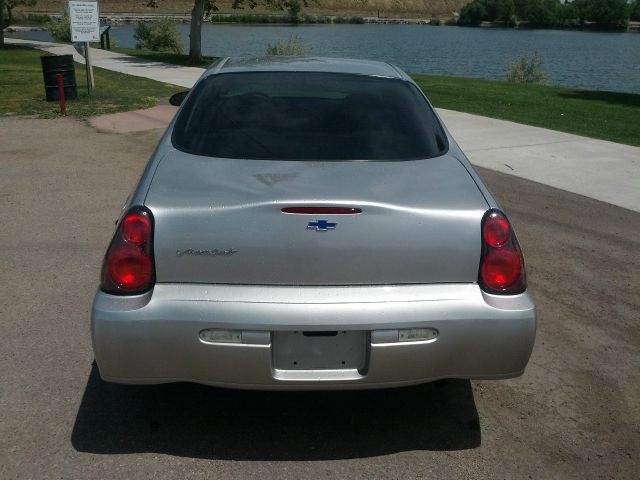 Chevrolet Monte Carlo 2005 photo 3