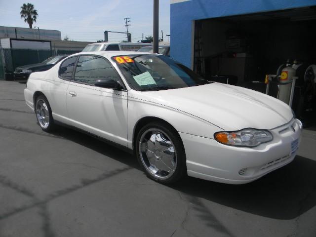 Chevrolet Monte Carlo 2005 photo 1