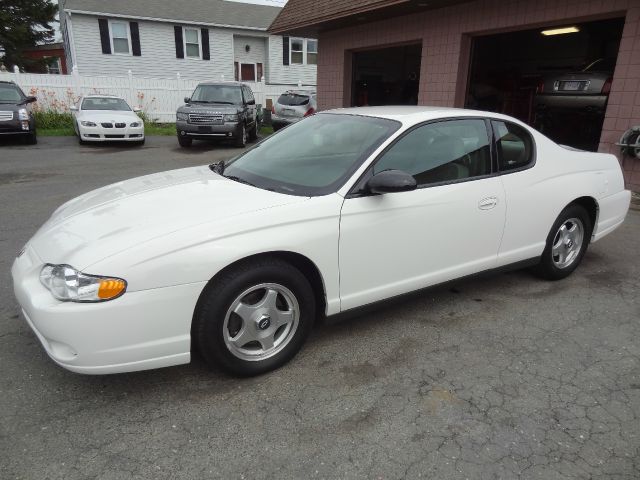 Chevrolet Monte Carlo 2005 photo 2