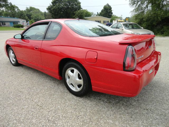 Chevrolet Monte Carlo 2005 photo 2