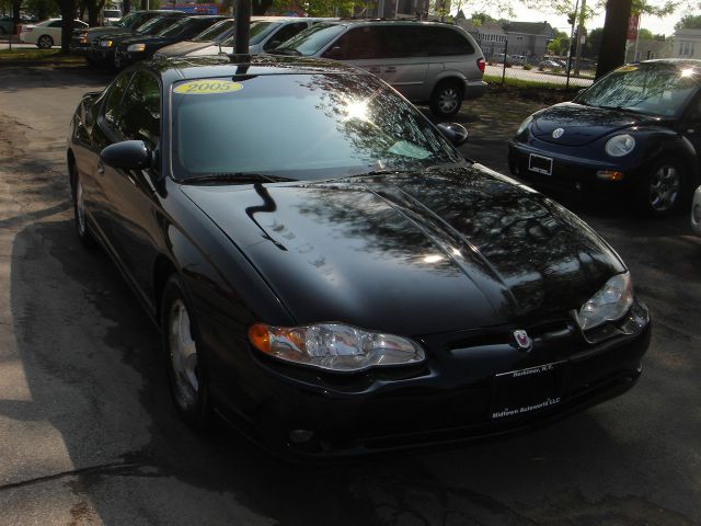 Chevrolet Monte Carlo 2005 photo 2