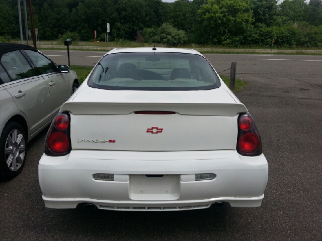 Chevrolet Monte Carlo 2005 photo 3